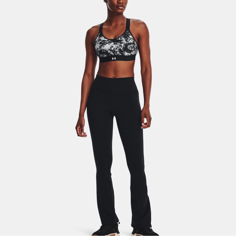 New Under Armour Women's UA Movement Flare Pants